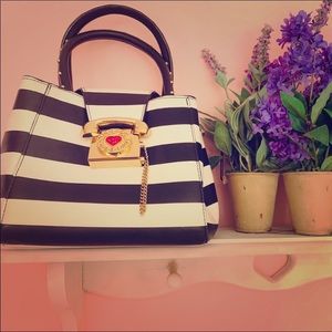 Betsey Johnson Phone Purse